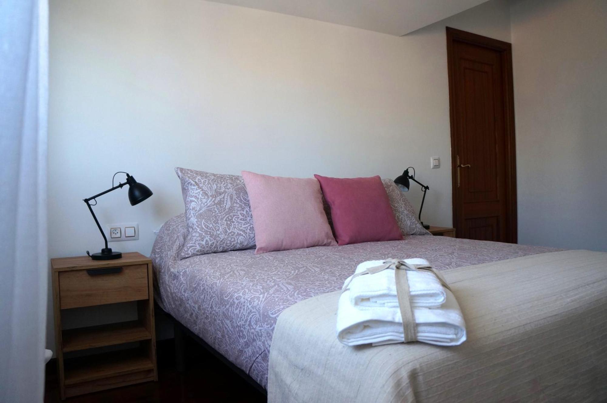 Atico En La Playa De Samil Apartment *